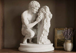 Narciso al Vischio d'Acqua – Scultura MitologicaClassica in Resina Effetto gesso