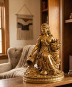 Statue du sort d'abondance, déesse de la fortune en résine effet or