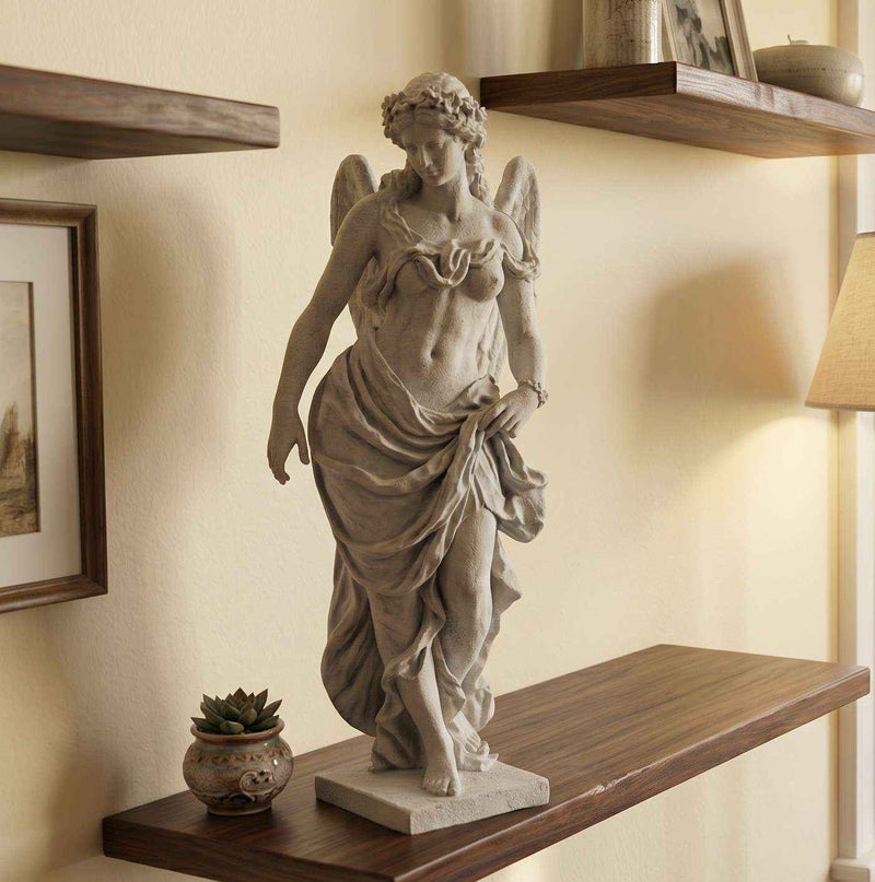 Scultura "Angelo Sensuale" – Statua Alata Drappeggiata in Resina Effetto Gesso