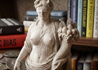 Scultura Classica Dea della Fortuna: Effetto Gesso Moderno