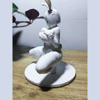 Coniglietta Bunny — Statuetta da Collezione in Resina Bianca - Taraflo