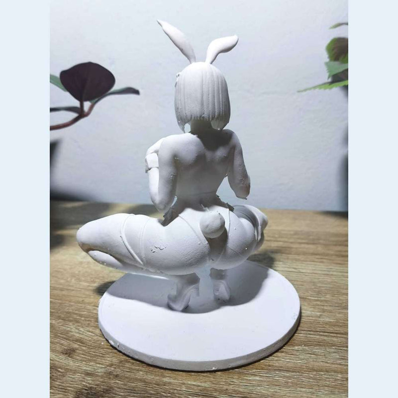 Coniglietta Bunny — Statuetta da Collezione in Resina Bianca - Taraflo