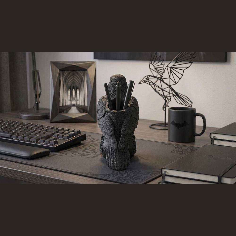 Corvo su Teschio — Portapenne Gotico in Resina Nera Opaca (20 cm) - Taraflo