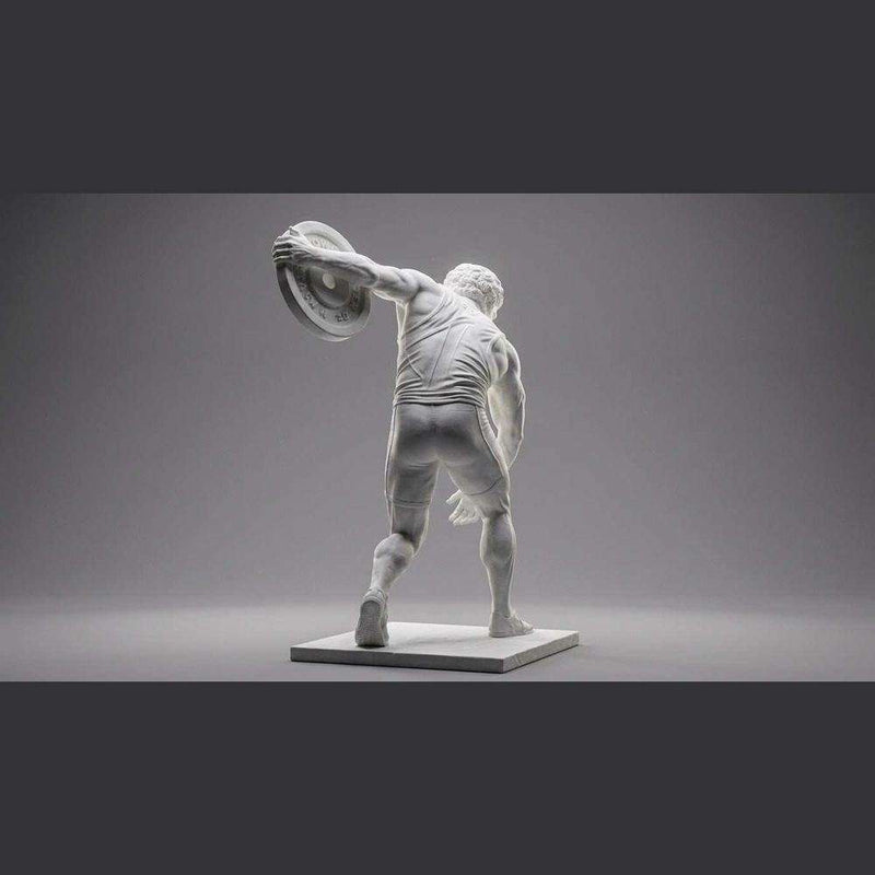 Discobolo Moderno con Peso da Palestra in Resina Effetto Gesso Bianca Opaca – Statua Ispirata all'Arte Greca Classica – Scultura Fitness Contemporanea