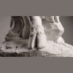 Fauno a Riposo — Scultura in Resina ABS Bianca Opaca - Taraflo