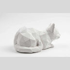 Gatto Low-Poly — Statuetta Decorativa in Resina Bianca Opaca - Taraflo