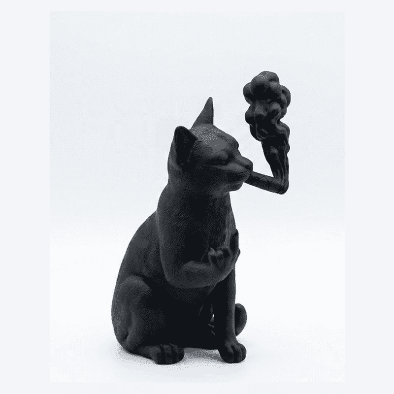 Gatto Nero «Ribelle» con Sigaro — Statuetta da Collezione in Resina Nera Opaca - Taraflo