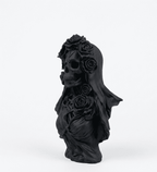 Memento Vivere — Busto Velato in Resina Nera Opaca - Taraflo