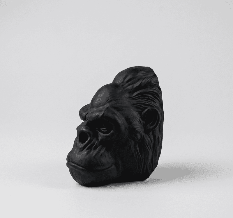 Testa di Gorilla «Primal Elegance» — Scultura da Parete in Resina Nera Opaca (25 cm) - Taraflo