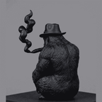 Gorilla «The Smoking Ape» — Scultura da Collezione in Resina Nera Opaca - Taraflo