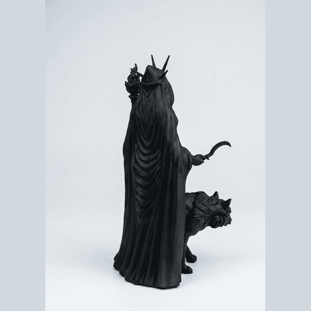 Ecate — Statuetta della Custode del Crocevia in Resina Nera Opaca - Taraflo