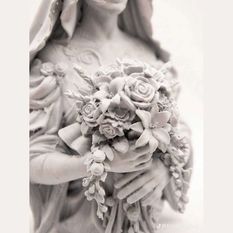 L'Eterno Incanto: Busto Sposa Cadavere in Resina per Trasformare i Tuoi Spazi con Eleganza Dark - Taraflo