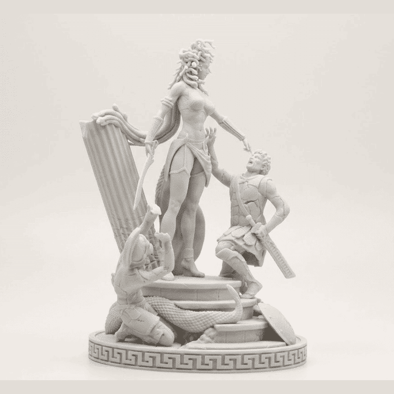 L'Ira di Medusa — Scultura Mitologica in Resina Effetto Gesso Opaco - Taraflo