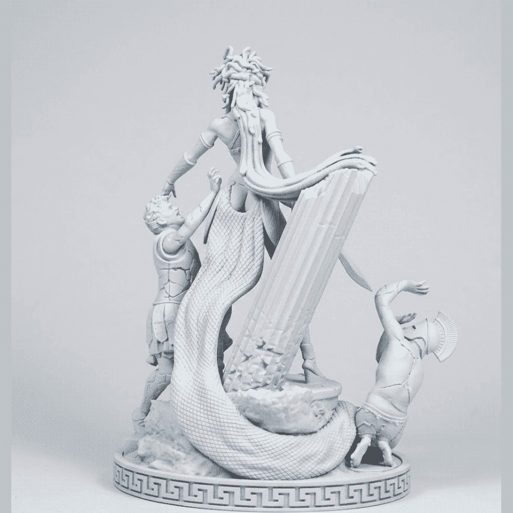 L'Ira di Medusa — Scultura Mitologica in Resina Effetto Gesso Opaco - Taraflo