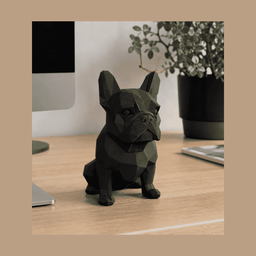 Onyx Frenchie — Bulldog Francese Low Poly in Resina Nera Opaca - Taraflo