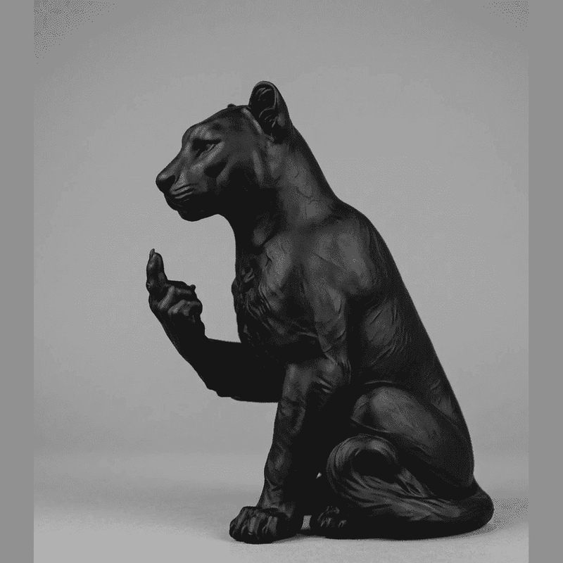 Pantera «The Rebel» — Statuetta in Resina Nera Opaca - Taraflo
