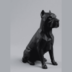 Pit Bull «Sentinel» — Scultura Low-Poly in Resina Nera Opaca - Taraflo