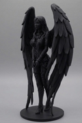 Angelo oscuro incatenato – statua gotica dark fantasy, angelo triste in lacrime, decorazione unica