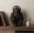 The Sound of Silence — Scimmia con Cuffie in Resina - Taraflo