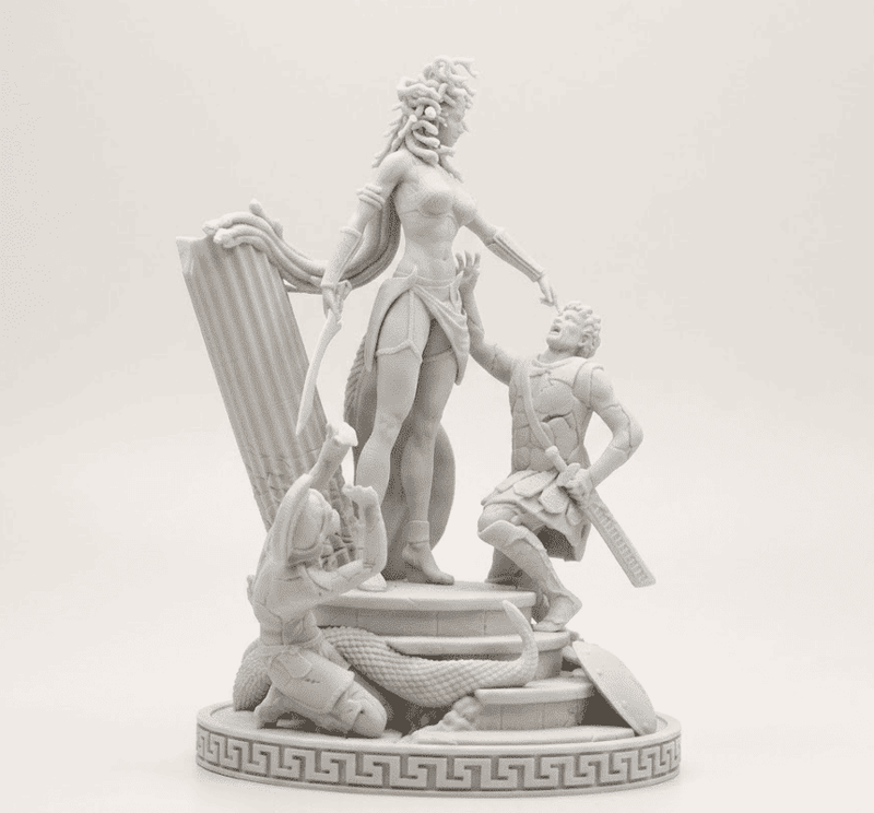 L'Ira di Medusa — Scultura Mitologica in Resina Effetto Gesso Opaco - Taraflo