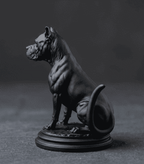 Cane Corso «Guardiano Silente» — Statua Cane da Collezione in Resina Nera Opaca - Taraflo
