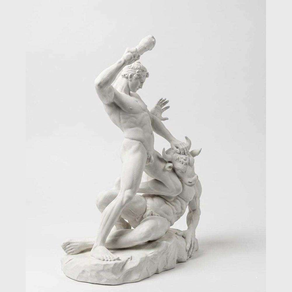 Scultura Teseo Minotauro: Un'Opera d'Arte che Ispira Coraggio e Raffinatezza - Taraflo