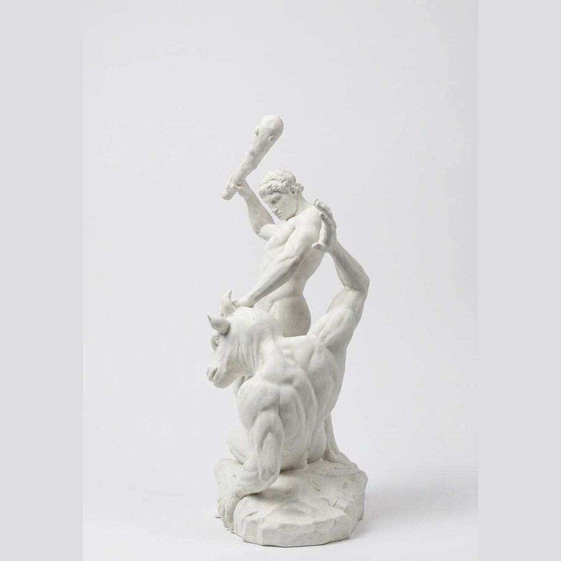 Scultura Teseo Minotauro: Un'Opera d'Arte che Ispira Coraggio e Raffinatezza - Taraflo