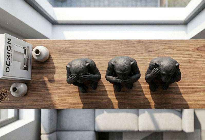 Le Tre Scimmie Sagge — Scultura «Non Vedo, Non Parlo, Non Sento» in Resina - Taraflo