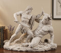 Thésée et le Minotaure : une sculpture en résine effet plâtre inspirée de la mythologie grecque classique | Décoration