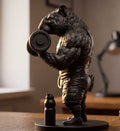 Statua Ratto da Palestra in Resina Nera Opaca – Bodybuilder con Manubri | Scultura Fitness Design per Palestra, Home Gym e Ufficio