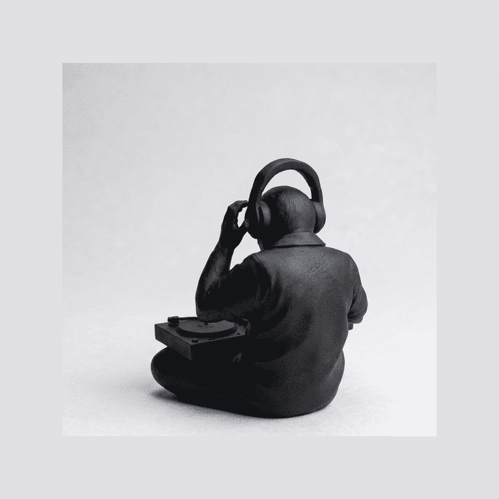 The DJ Chimp — Statuetta Scimmia in Resina Nera Opaca - Taraflo