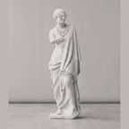 Scultura moderna Venere di Milo in resina bianca opaca senza braccia con occhiali da sole e design minimalista