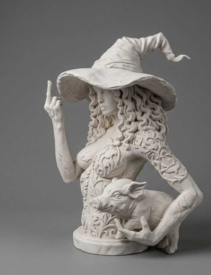 Circe — Statuetta della Maga Ribelle in Resina Nera Opaca - Taraflo