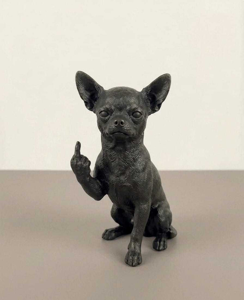 Chihuahua — Statuetta Cane «Educato… ma non troppo» in Resina - Taraflo