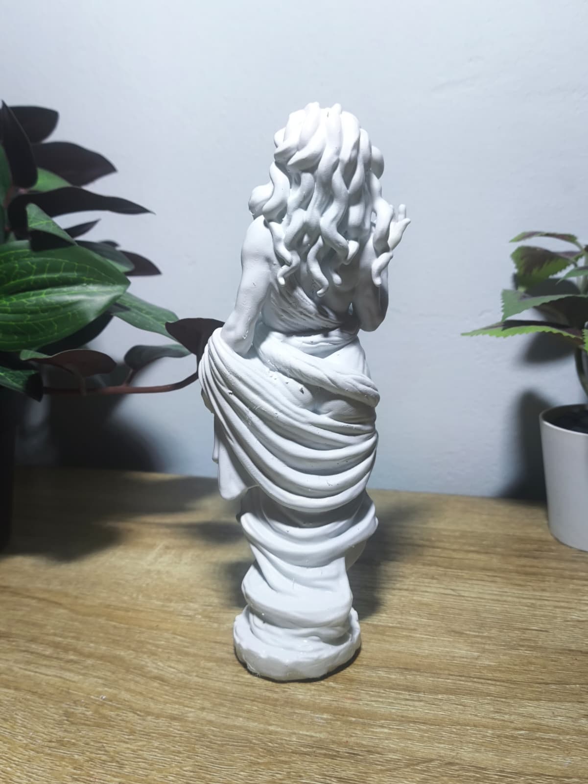 Euryale – Le Murmure du Mystère
