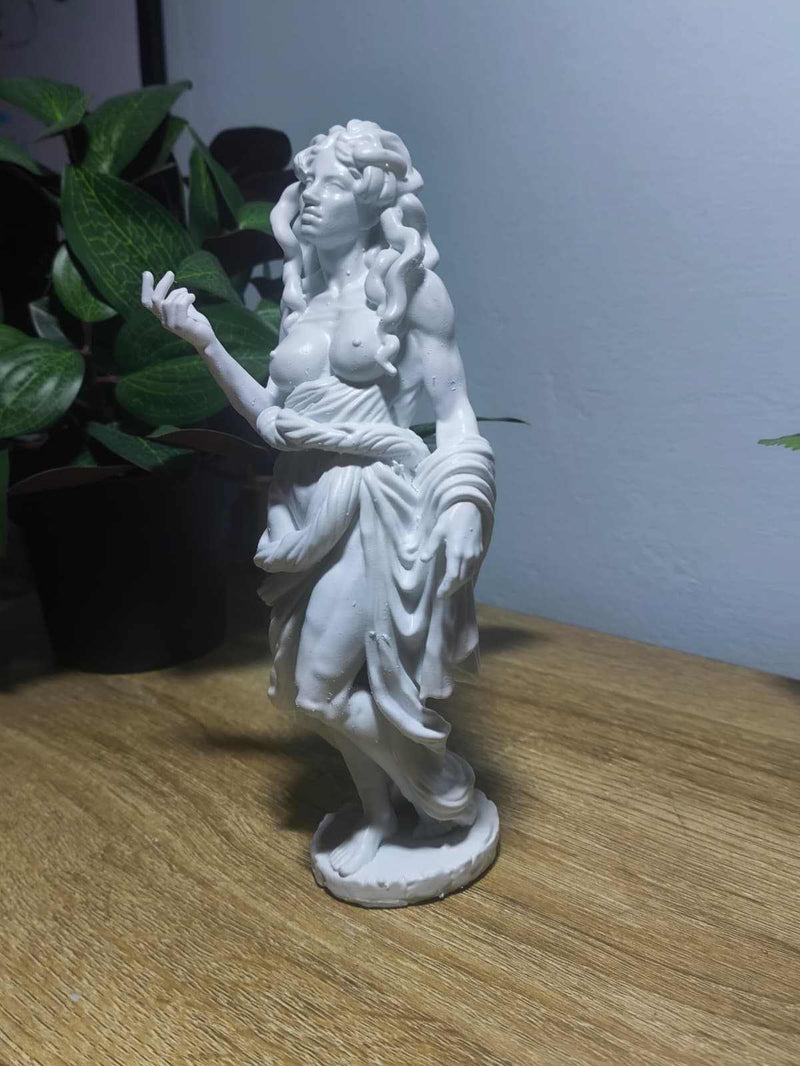 Eurìale — Statuetta della Gorgone in Resina - Taraflo