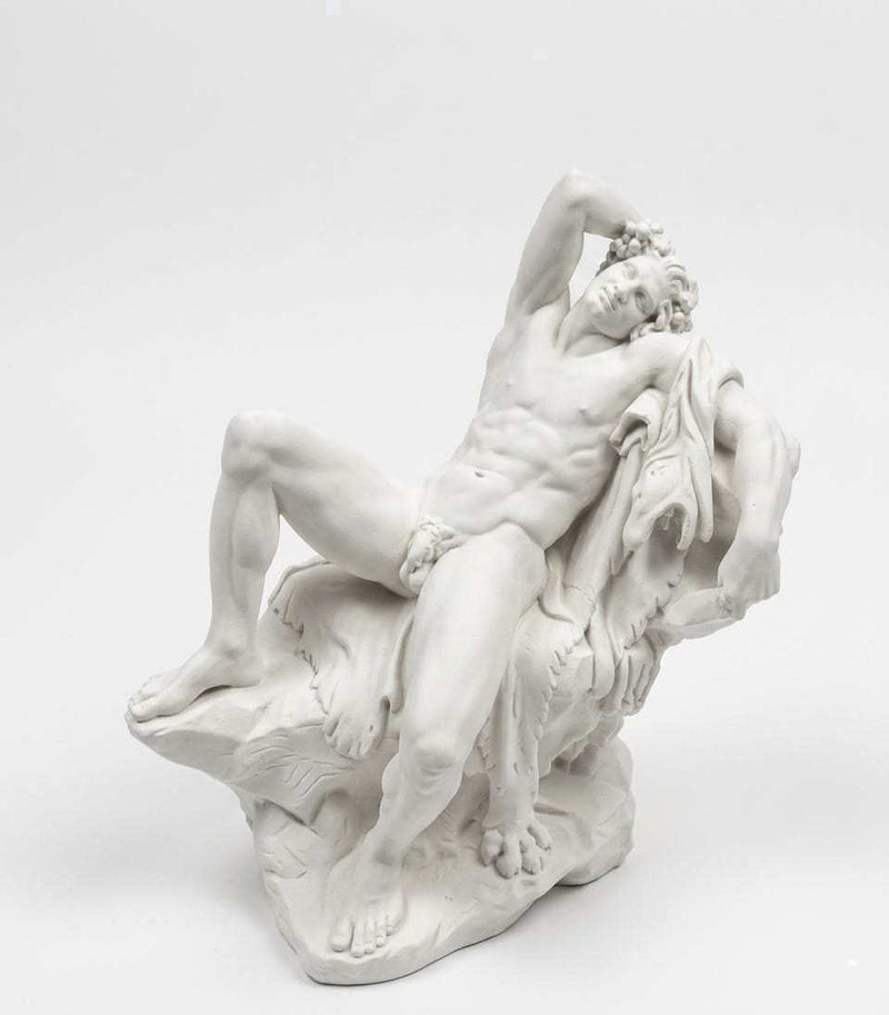 Scultura in Resina Classica: Il Fauno in Riposo - Eleganza e Serenità per il Tuo Spazio - Taraflo