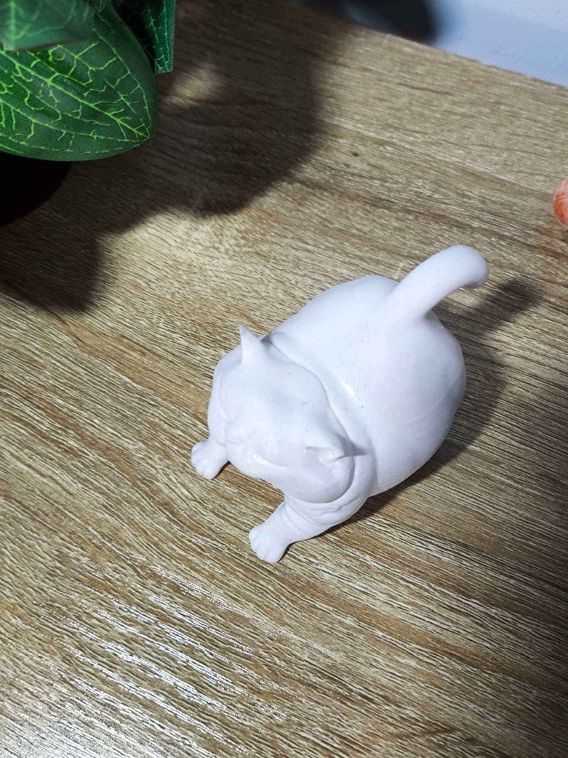 Gatto «Big Yawn & Stretch» — Statuetta Decorativa in Resina - Taraflo