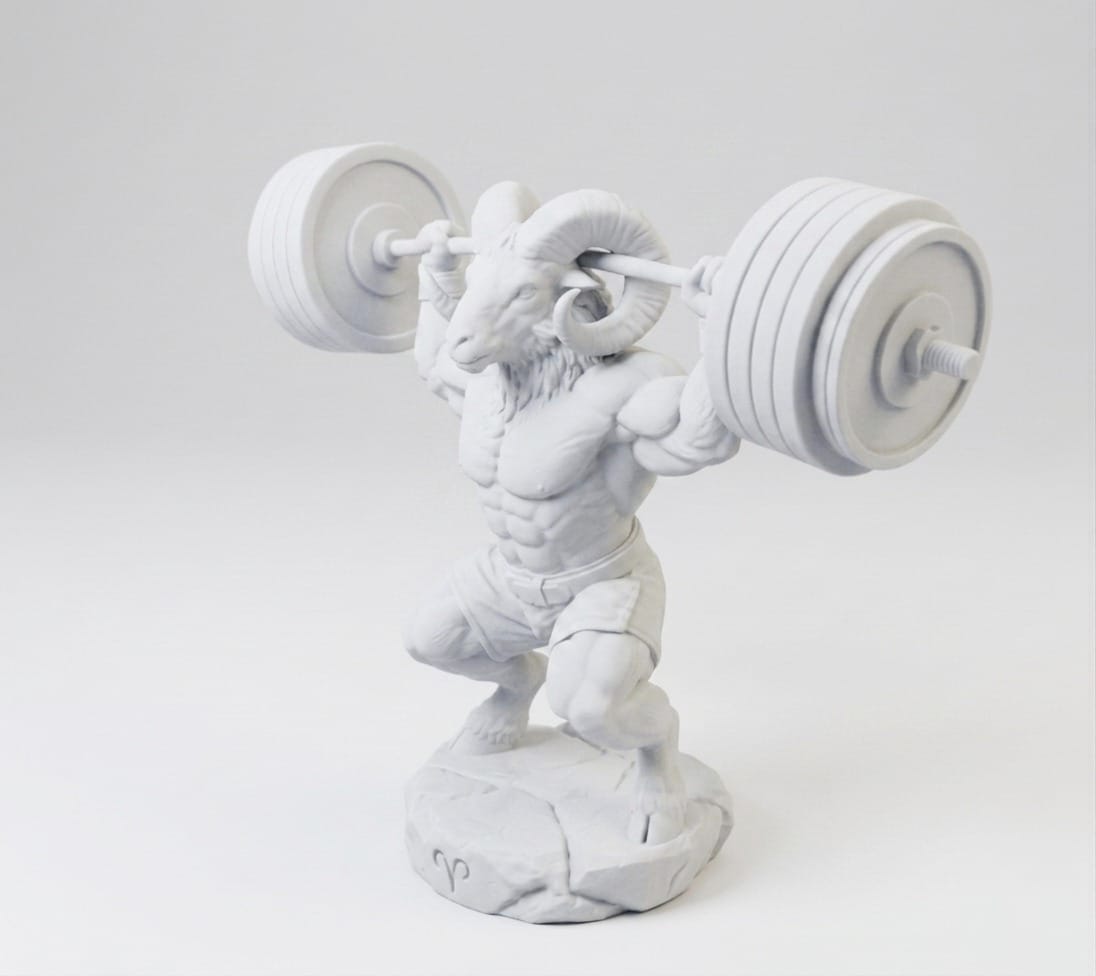 Ariete "Beast Mode" - Scultura Culturista con Bilanciere