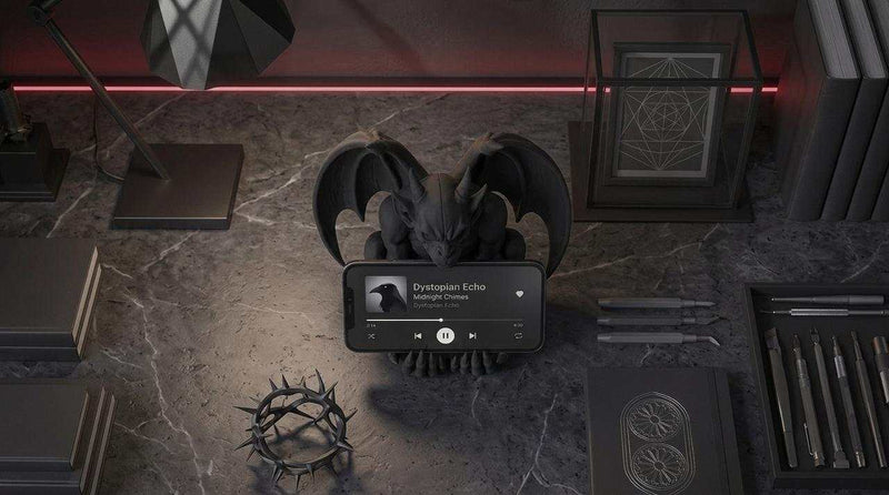 Gargoyle Guardiano — Supporto per Smartphone in Resina Nera Opaca (20 cm) - Taraflo