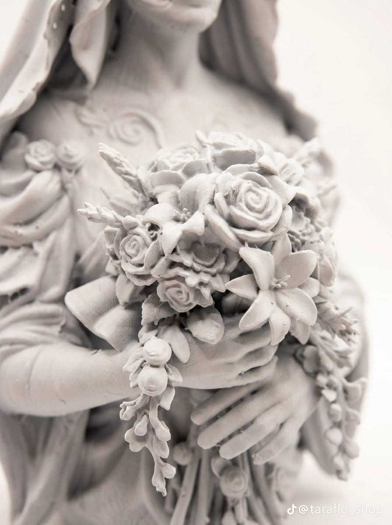 L'Eterno Incanto: Busto Sposa Cadavere in Resina per Trasformare i Tuoi Spazi con Eleganza Dark - Taraflo