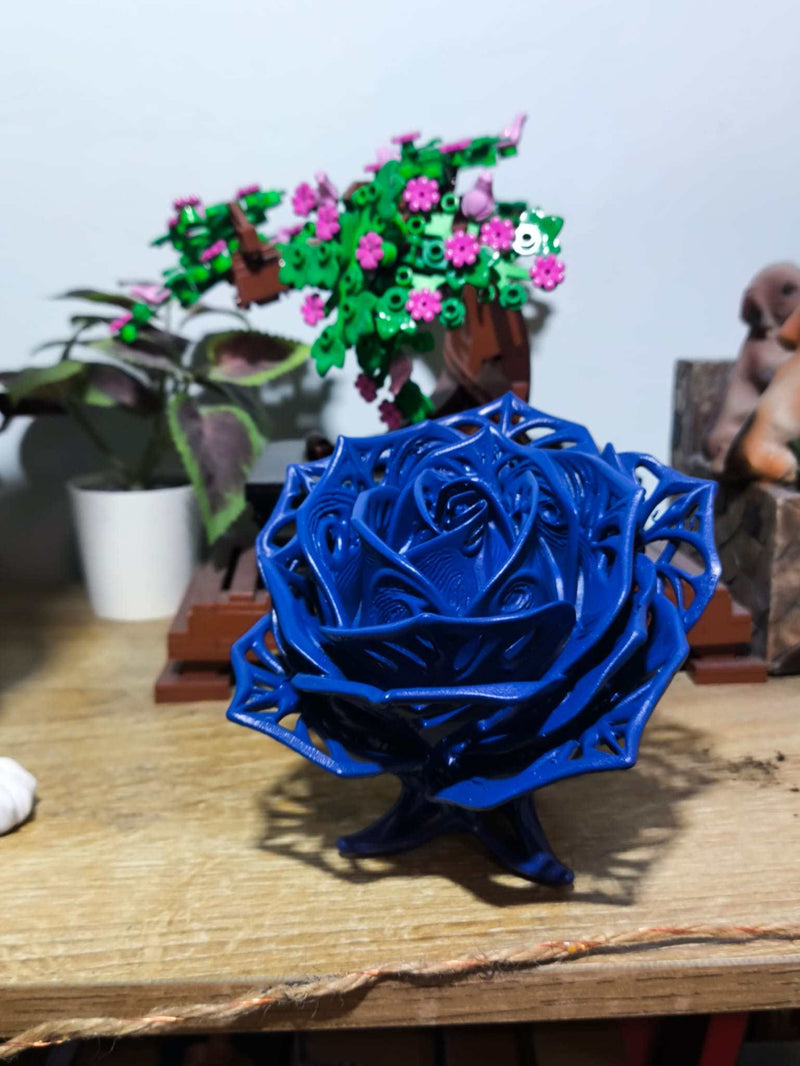 Rosa Eterna in Resina - Scultura Elegante per un Arredo Unico - Taraflo