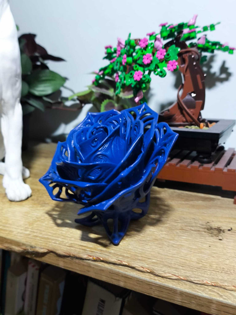 Rosa Eterna in Resina - Scultura Elegante per un Arredo Unico - Taraflo