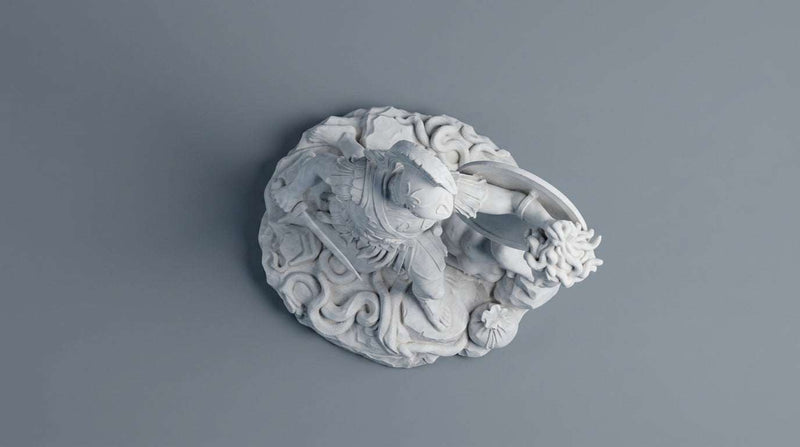 Perseo e Medusa — Scultura Mitologica in Resina