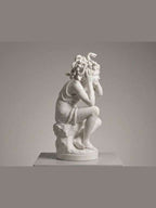 La Metamorfosi di Medusa: Scultura in Marmo sul Mito della Trasformazione - Taraflo