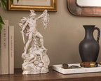 Statua Perseo con la Testa di Medusa Effetto Gesso Bianco — Scultura Mitologica Classica