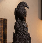 NEVERMORE — Statua Corvo Nero su Teschio in Resina | Scultura Gotica Memento Mori