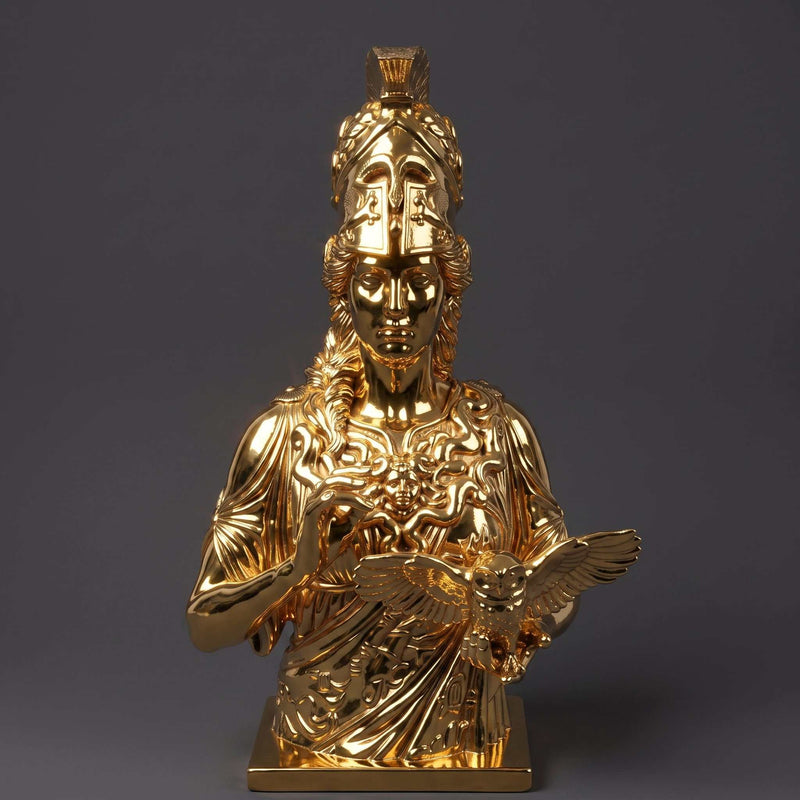 Busto Atena dorato con civetta, scultura mitologia greca, dettaglio