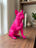 Statua Bulldog Francese Rosa in Resina con Dito Medio