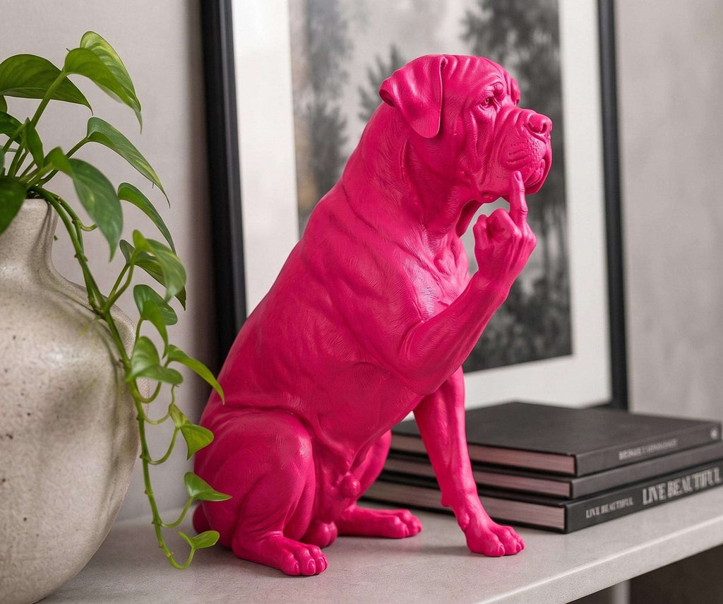 Statua Cane Corso Rosa in Resina con Dito Medio — immagine 3